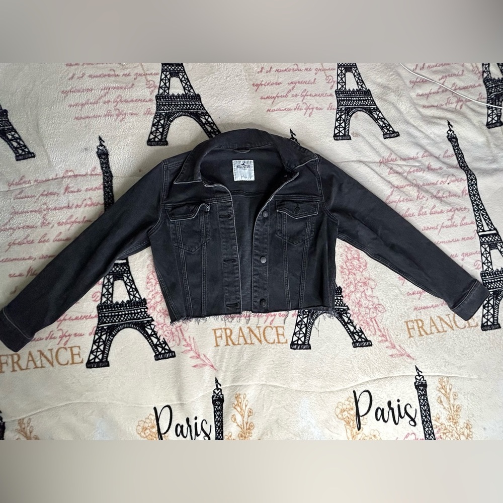 Cropped black Jean Jacket